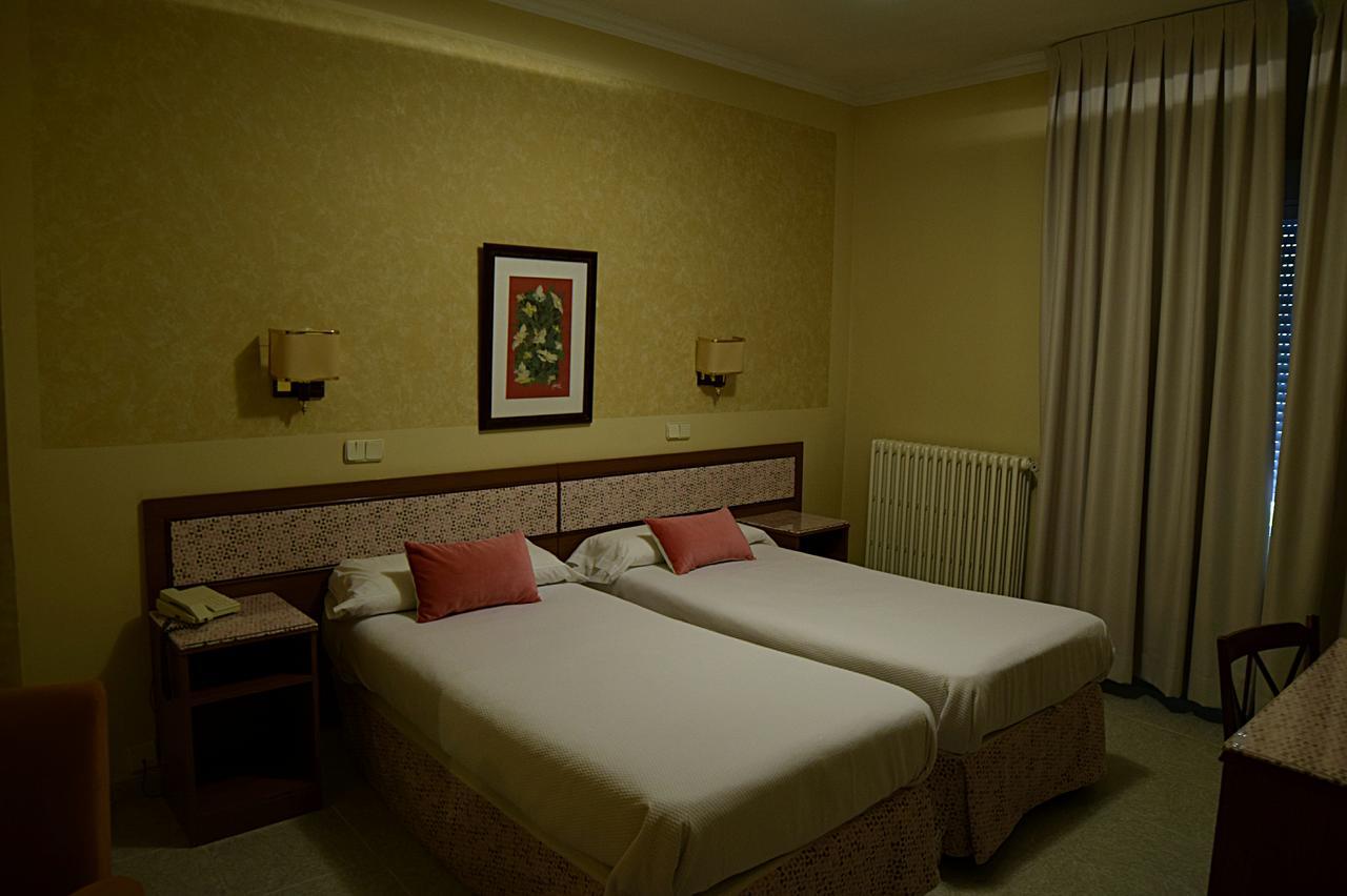 Hotel Mercedes Aranjuez Luaran gambar